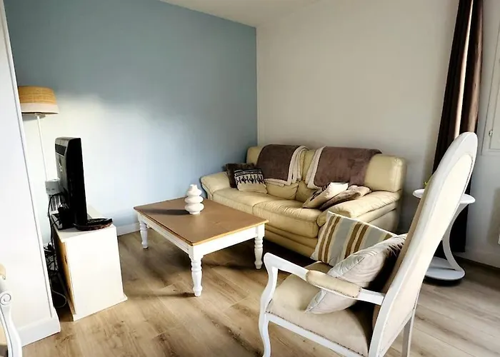 Maison Renovee Et Chaleureuse Proche Du Memorial Feriehus