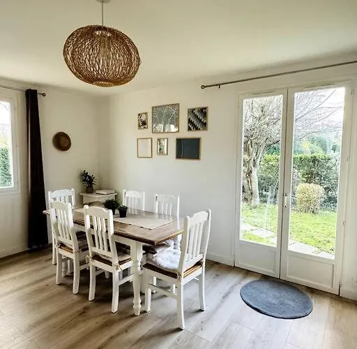 Maison Renovee Et Chaleureuse Proche Du Memorial Feriehus Caen